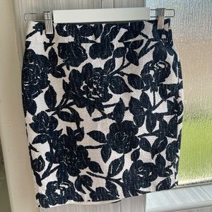 Ann Taylor petite floral print skirt
